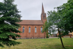 Parafia Wielbark Kościół bok